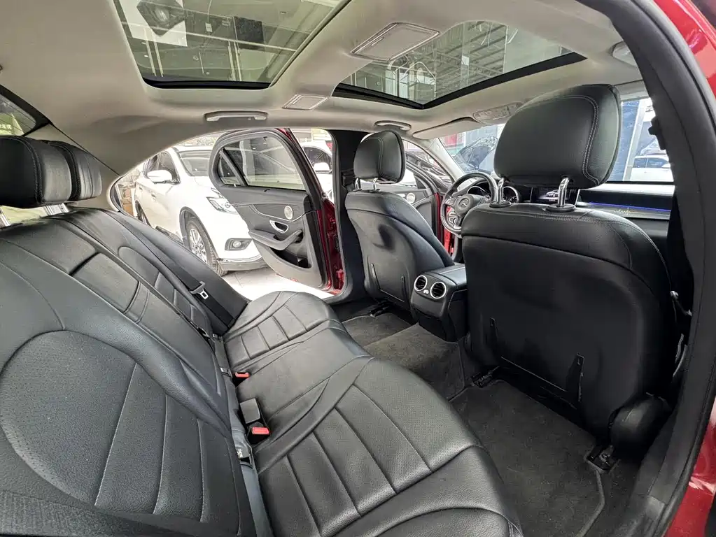 Mercedes-Benz C-Class 2014 — фото 10