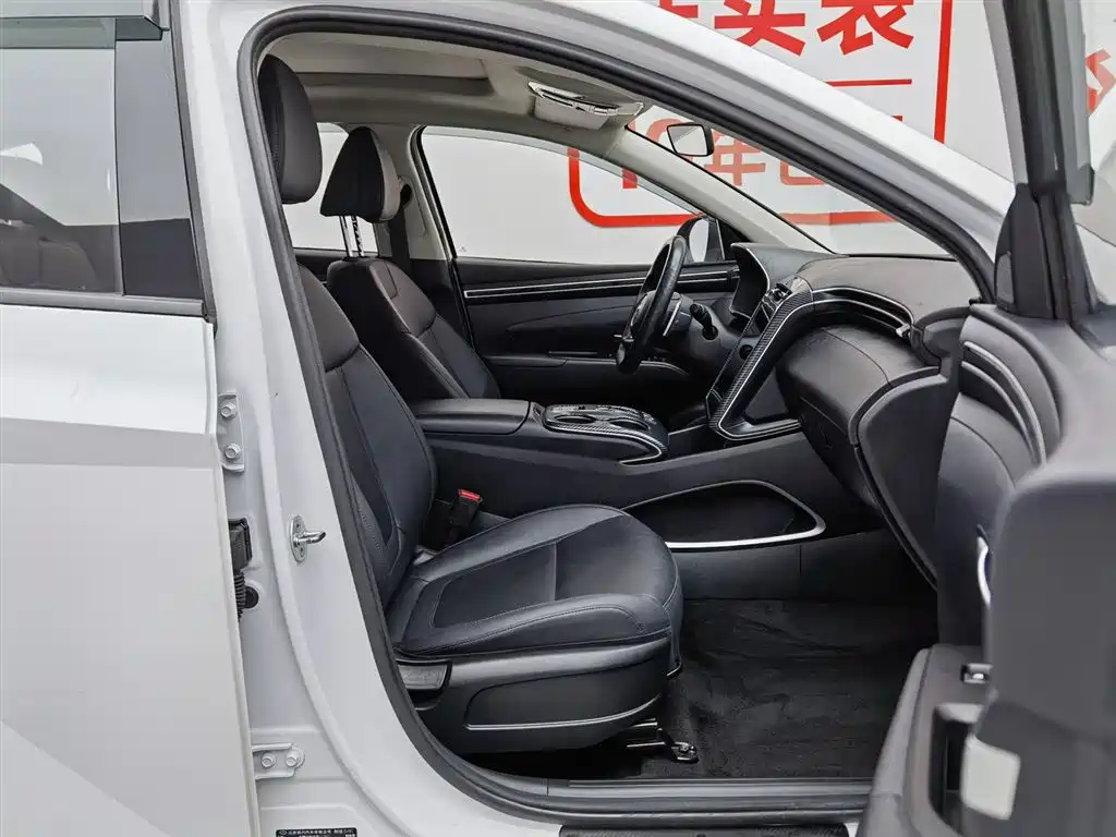 Hyundai Tucson 2022 — фото 23