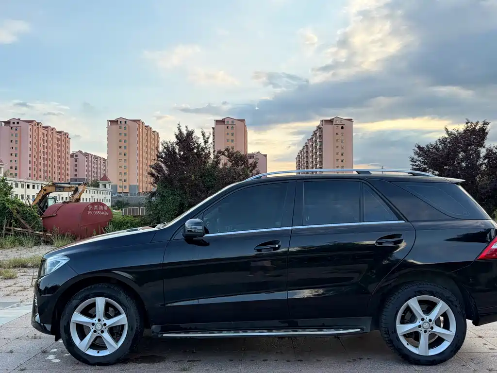 Mercedes-Benz M-Class 2014 — фото 13