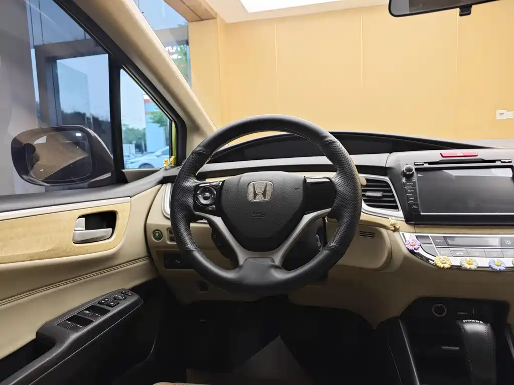 Honda Jade 2014 — фото 14
