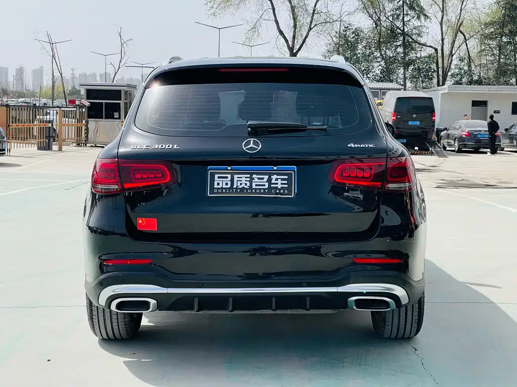 Mercedes-Benz GLC 2021 — фото 18