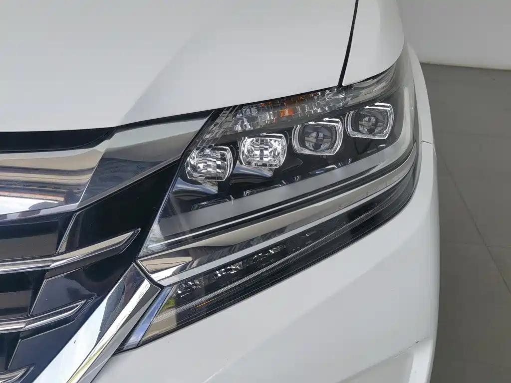 Honda Elysion 2018
