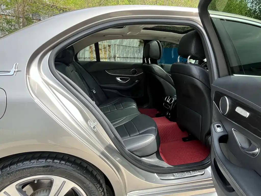 Mercedes-Benz C-Class 2021 — фото 16