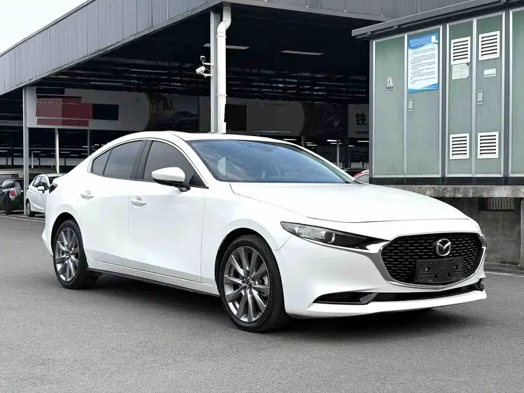 Mazda 3 Axela 2020