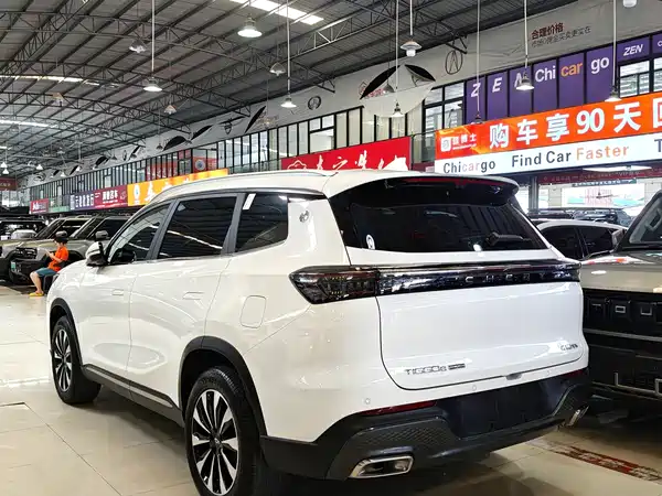Chery Tiggo 8 PLUS 2025