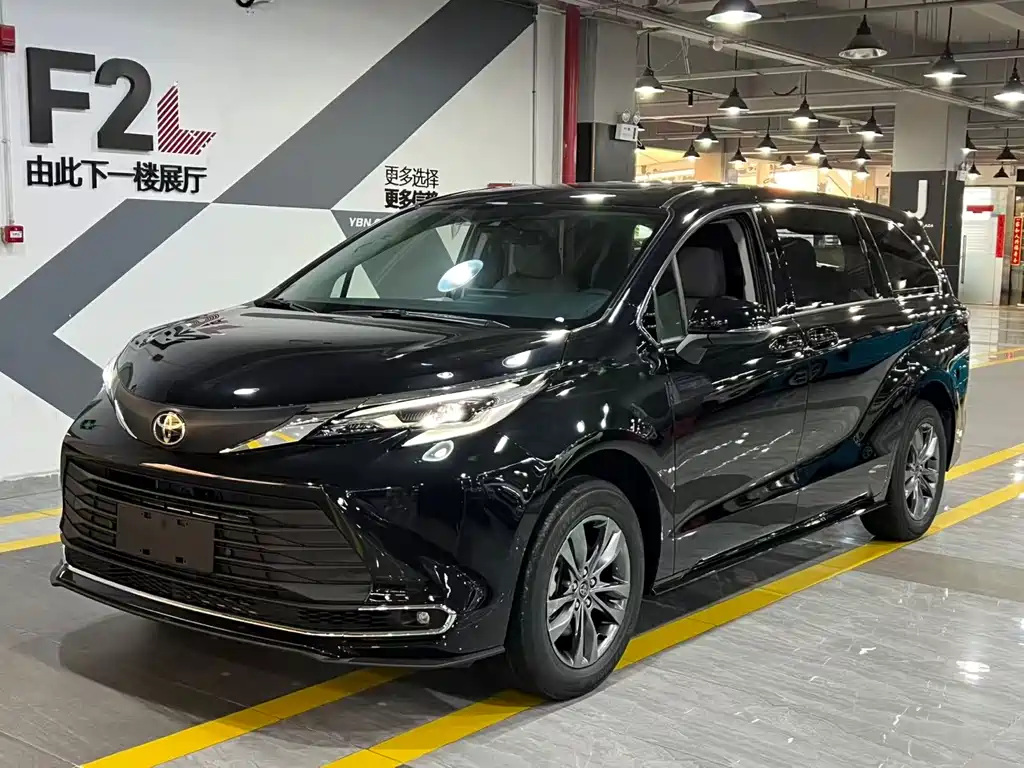 Toyota Sienna 2026