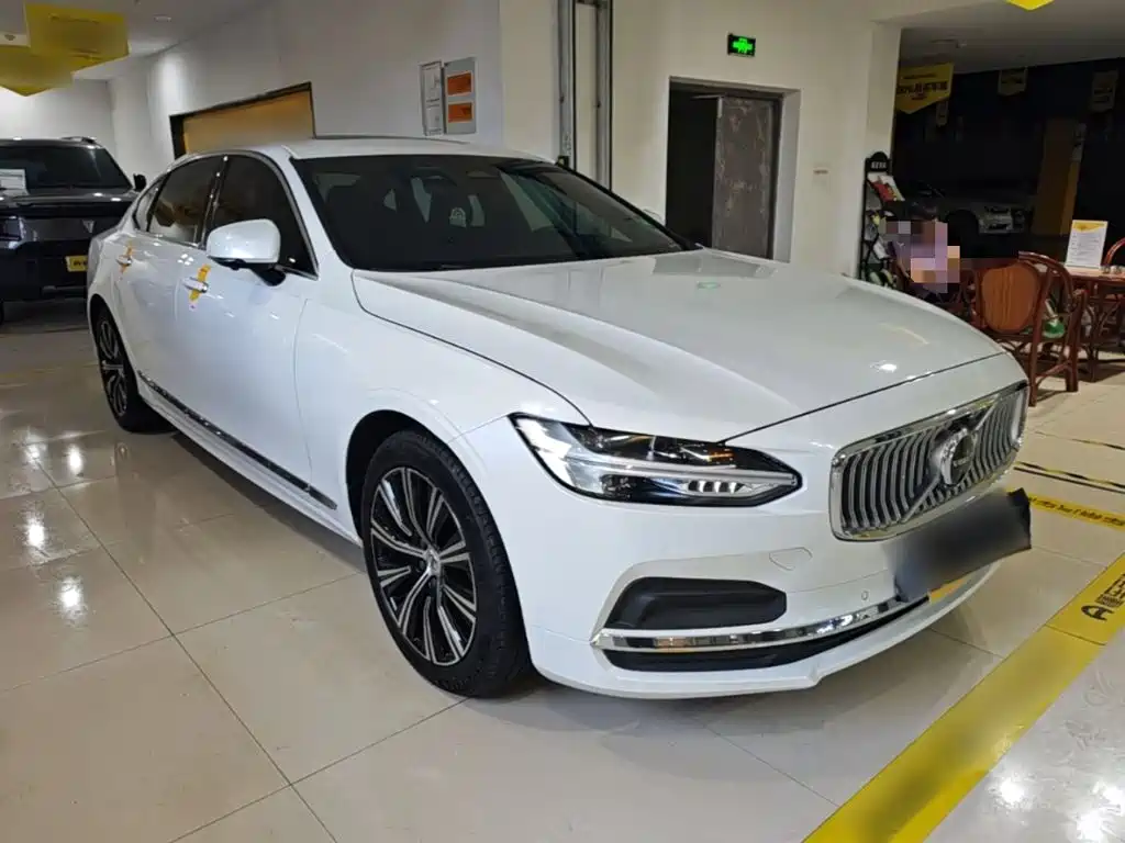 Volvo S90 2022 — фото 22