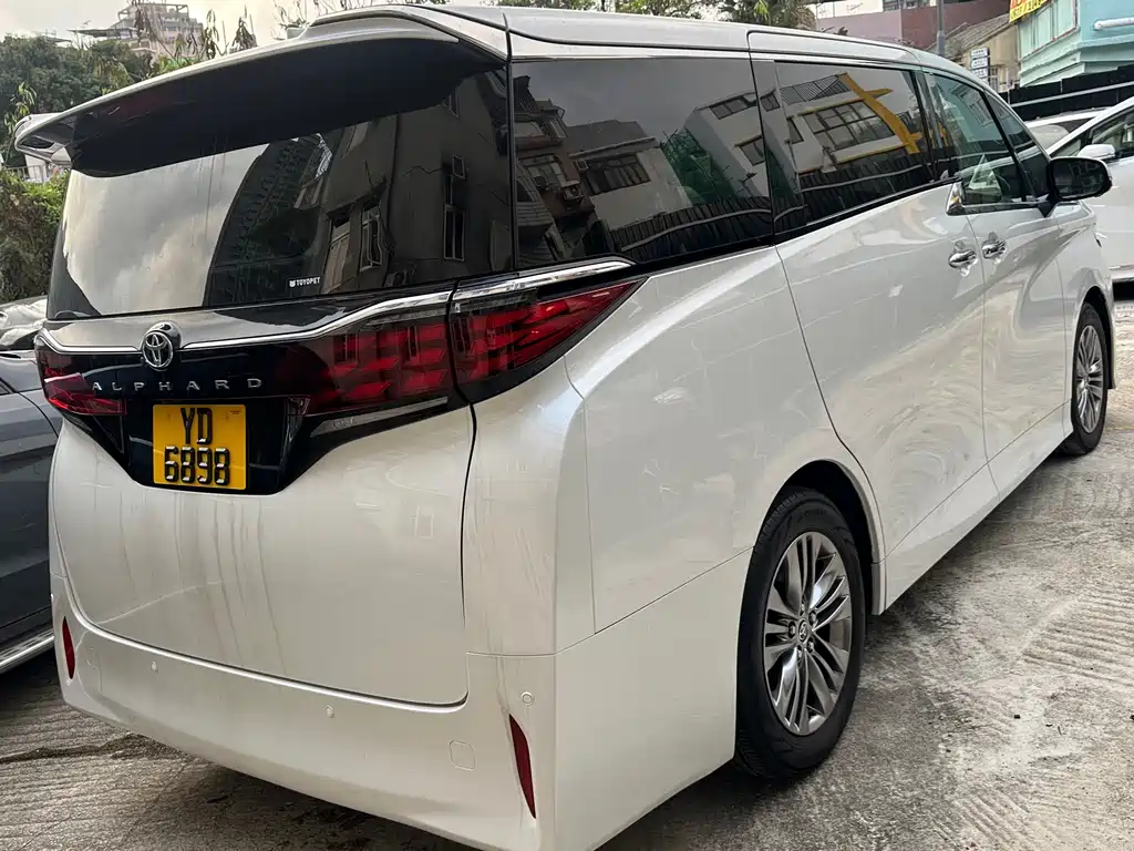 Toyota Alphard 2026 — фото 14