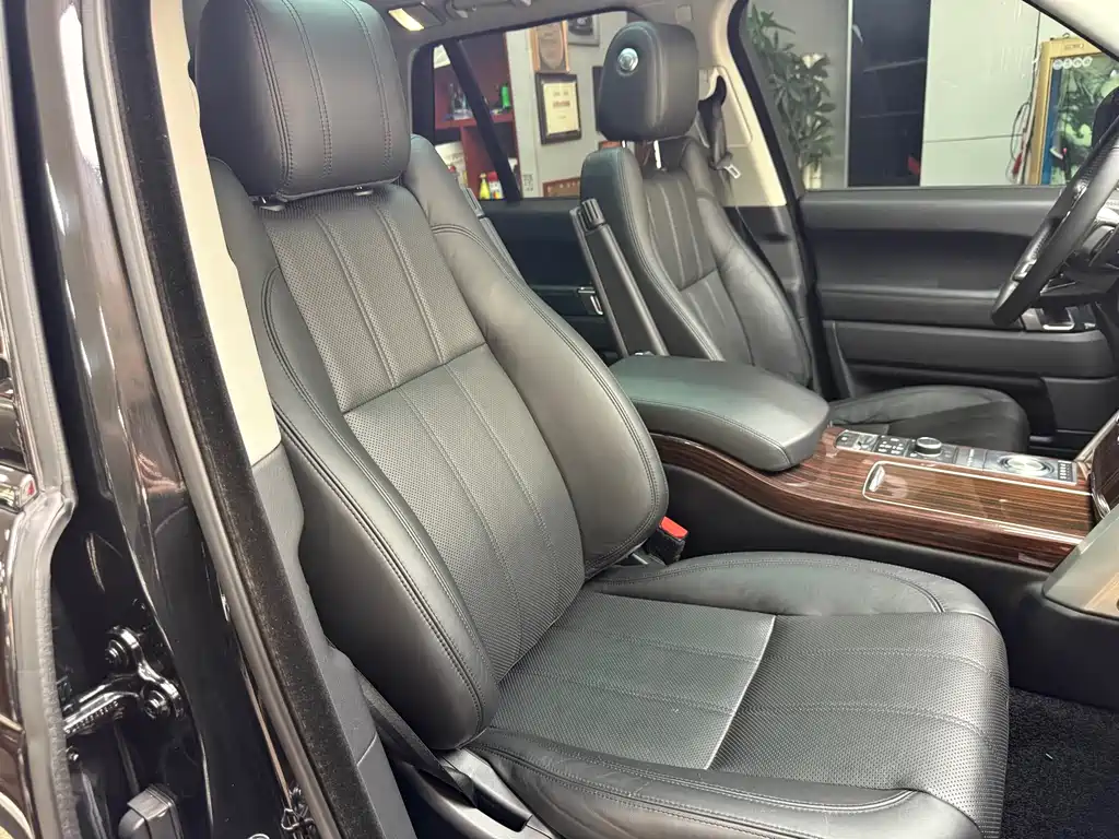 Land Rover Range Rover 2017 — фото 26