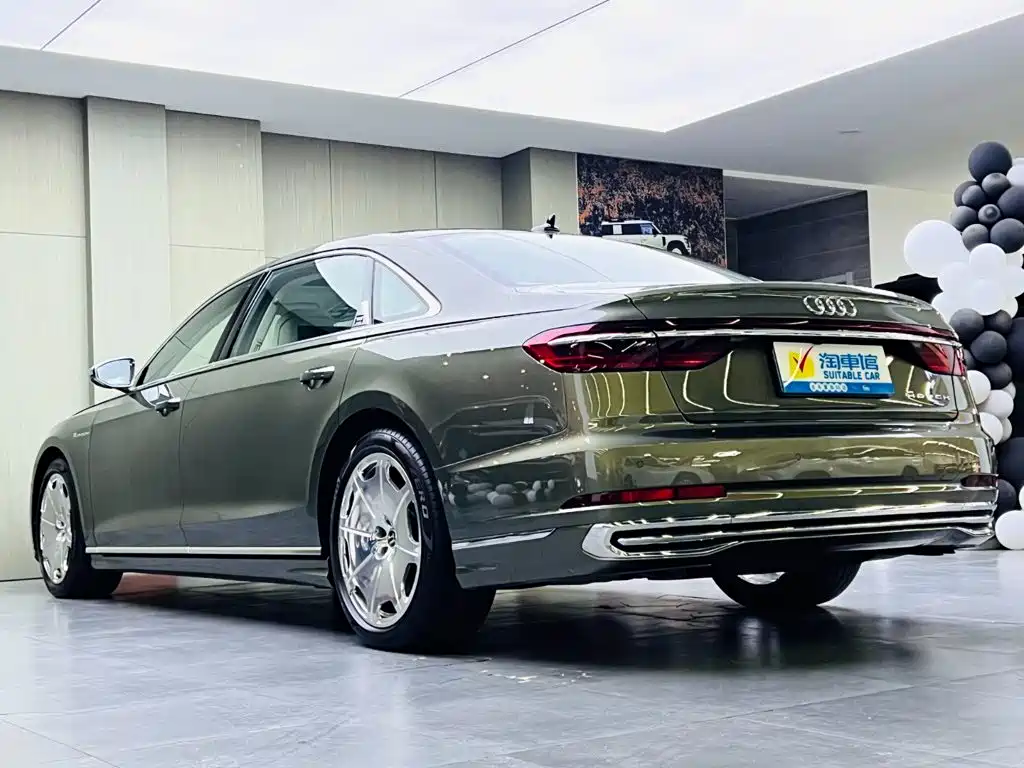 Audi A8 2024 — фото 6