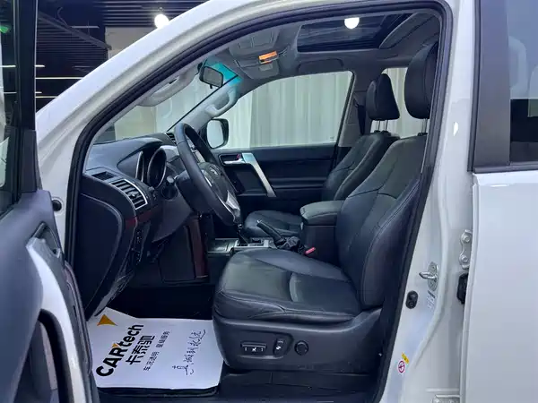 Toyota Prado 2016