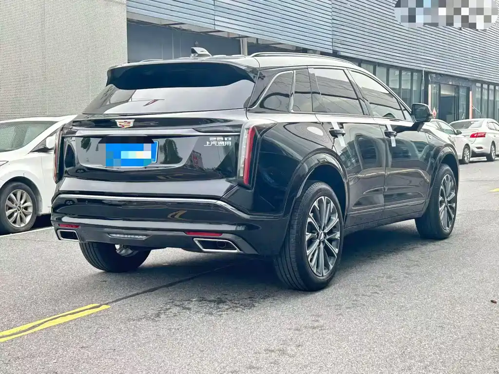 Cadillac XT5 2025 — фото 4
