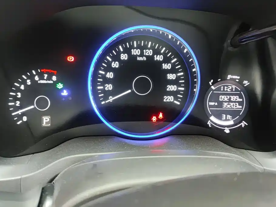 Honda Vezel 2016 — фото 14