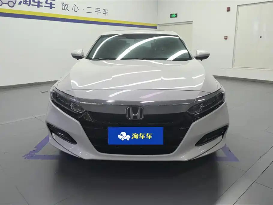 Honda Accord 2018 — фото 2