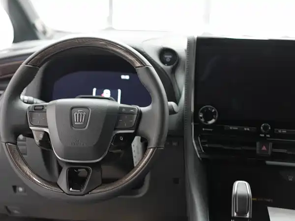 Toyota Wilfa 2024