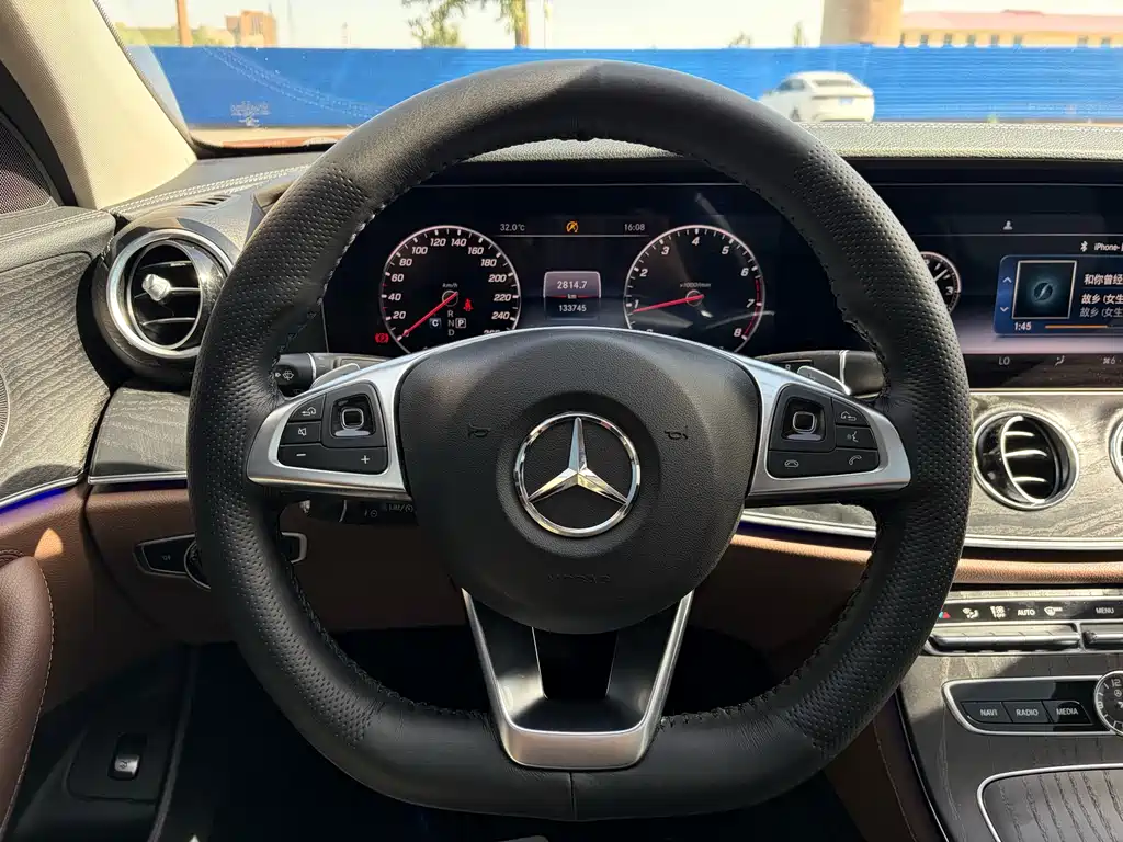 Mercedes-Benz E-Class 2018 — фото 8