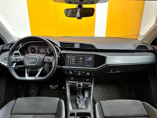 Audi Q3 2022