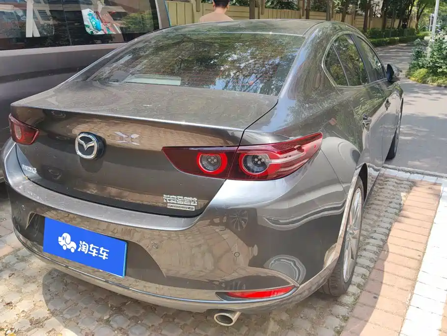 Mazda 3 Angkesela 2022