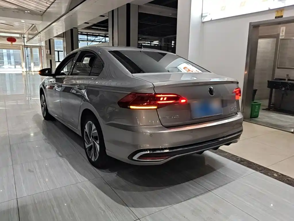 Volkswagen Bora 2022