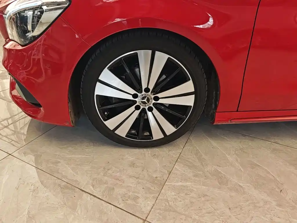Mercedes-Benz CLA 2018 — фото 23