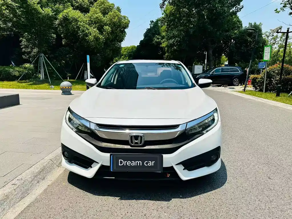 Honda Civic 2017 — фото 2