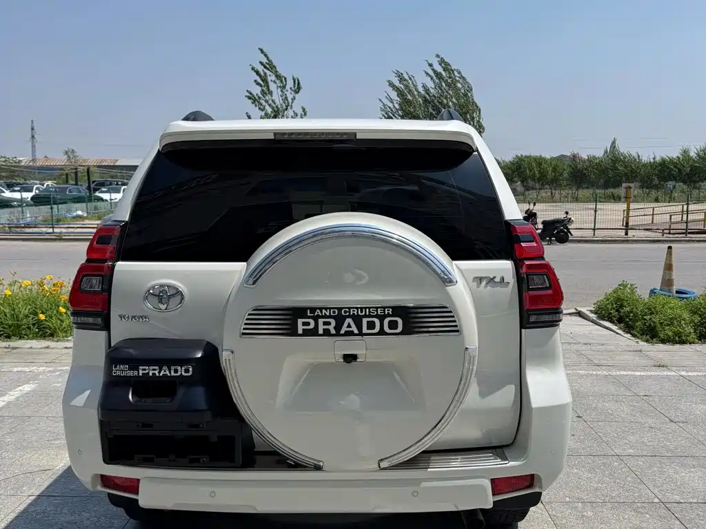Toyota Prado 2018