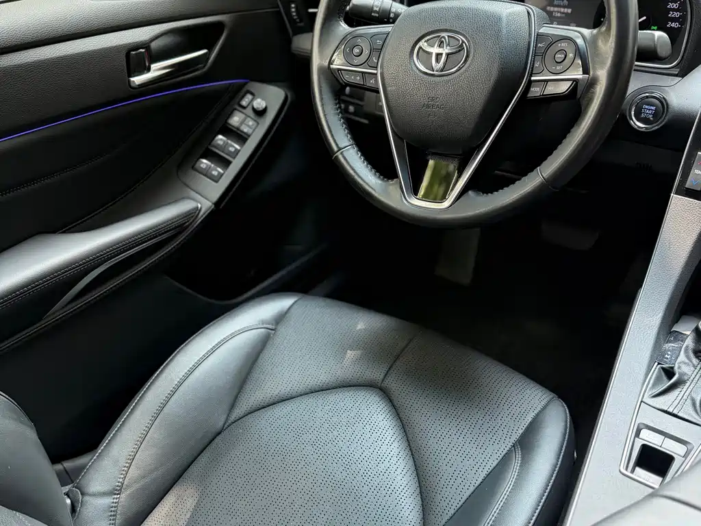 Toyota Avalon 2020 — фото 13