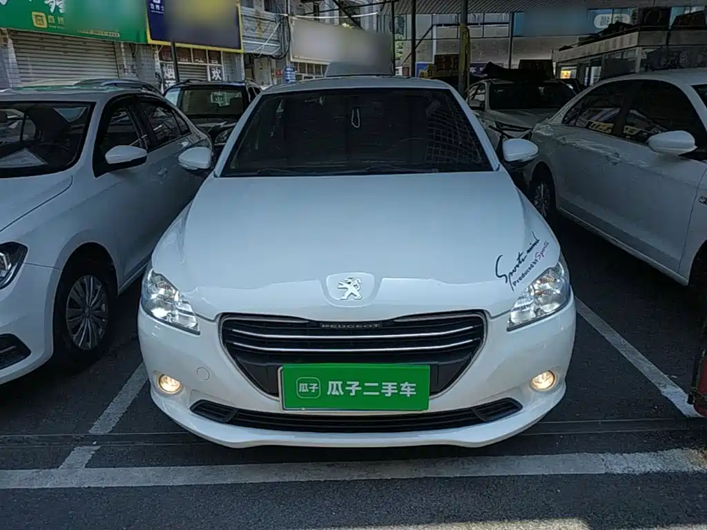 Peugeot 301 2014