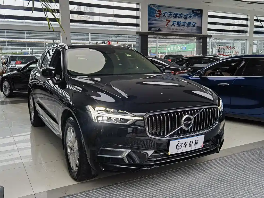 Volvo XC60 2020 — фото 3