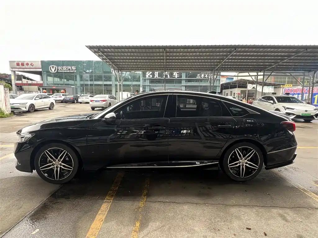 Honda Accord 2023
