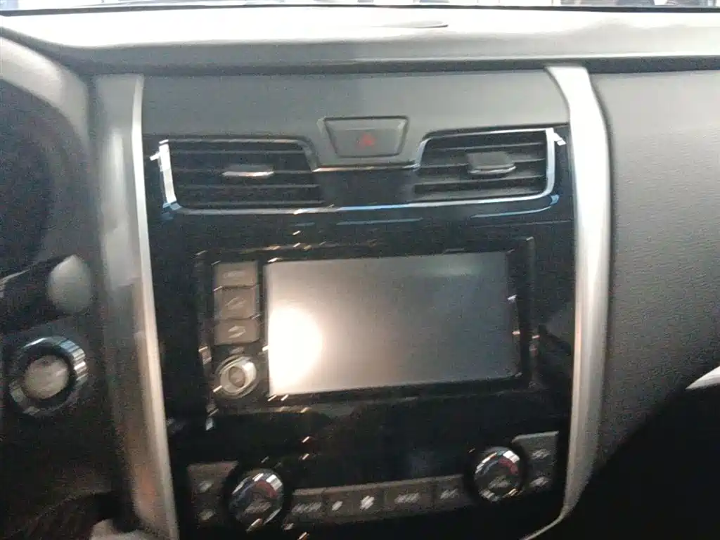 Nissan Teana 2018 — фото 13