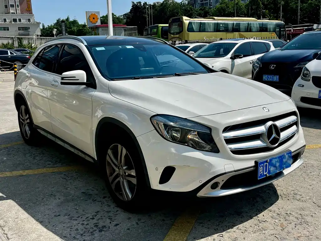 Mercedes-Benz GLA 2017 — фото 3