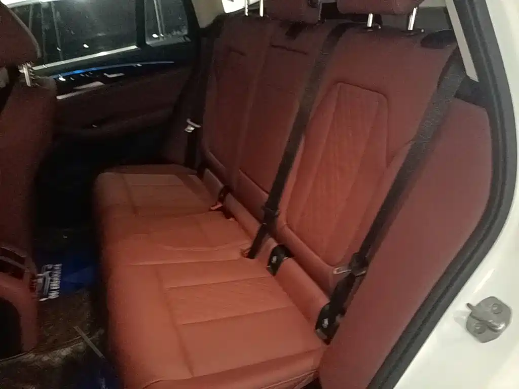 BMW iX3 2023 — фото 17