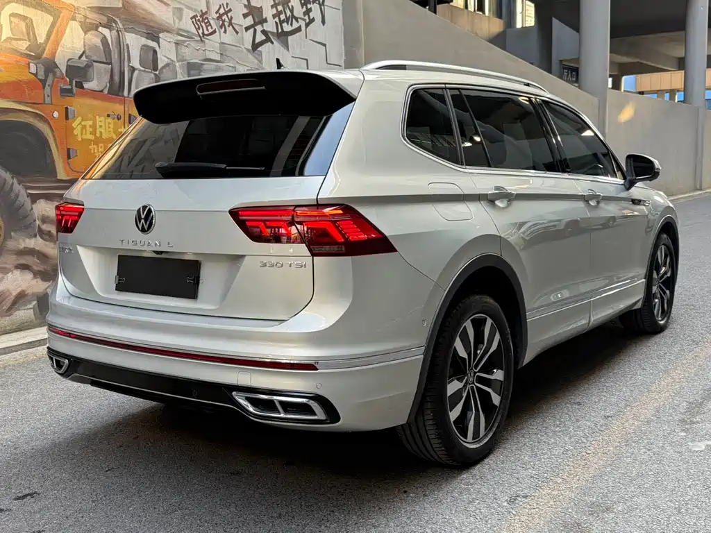 Volkswagen Tiguan L 2021 — фото 4