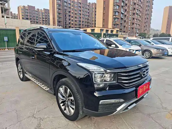 GAC Trumpchi GS8 2017