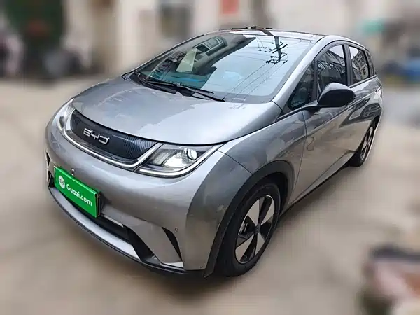 BYD Dolphin 2023