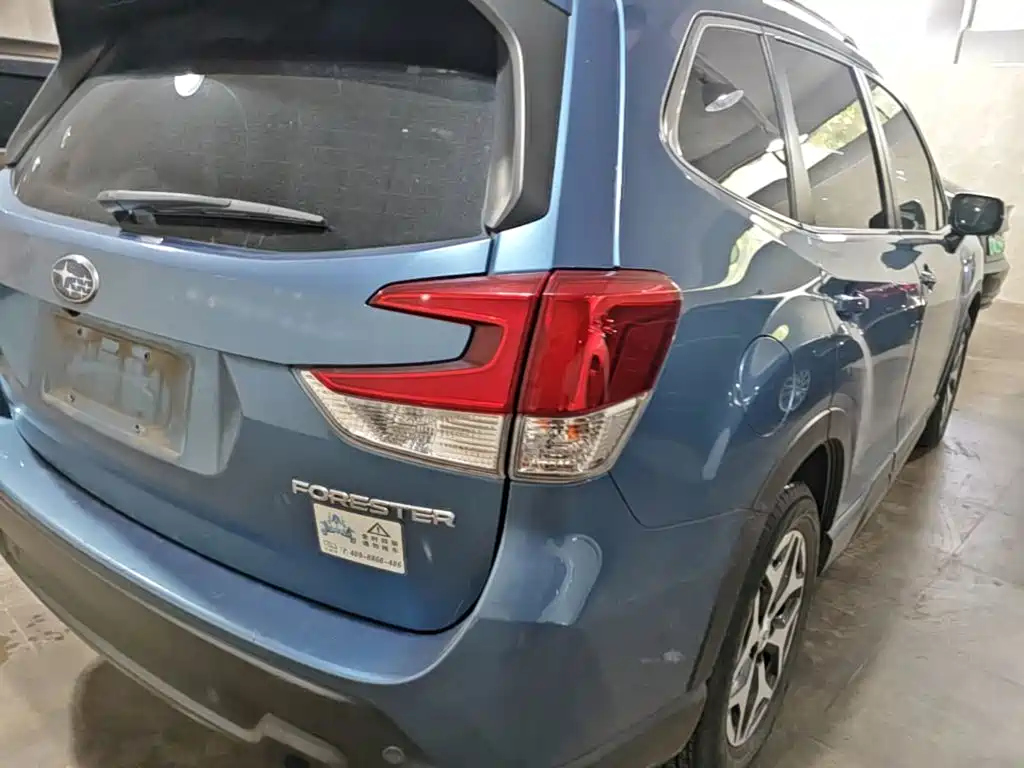 Subaru Forester 2020 — фото 8