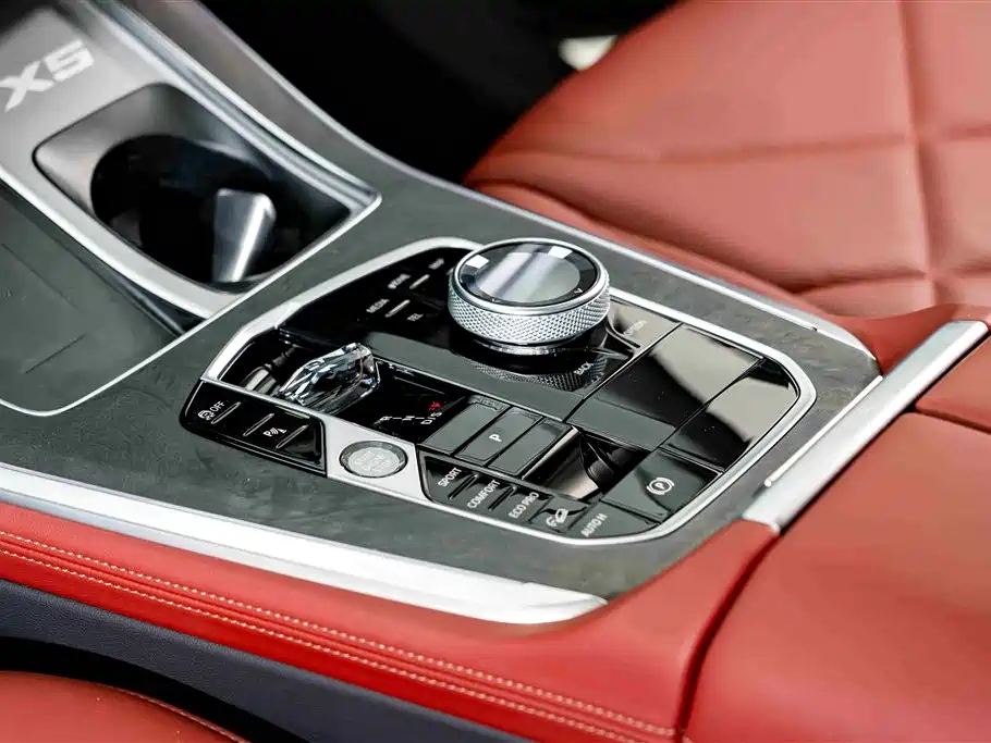BMW X5 2025 — фото 13
