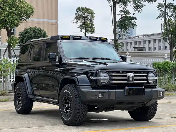Tank 300 2022