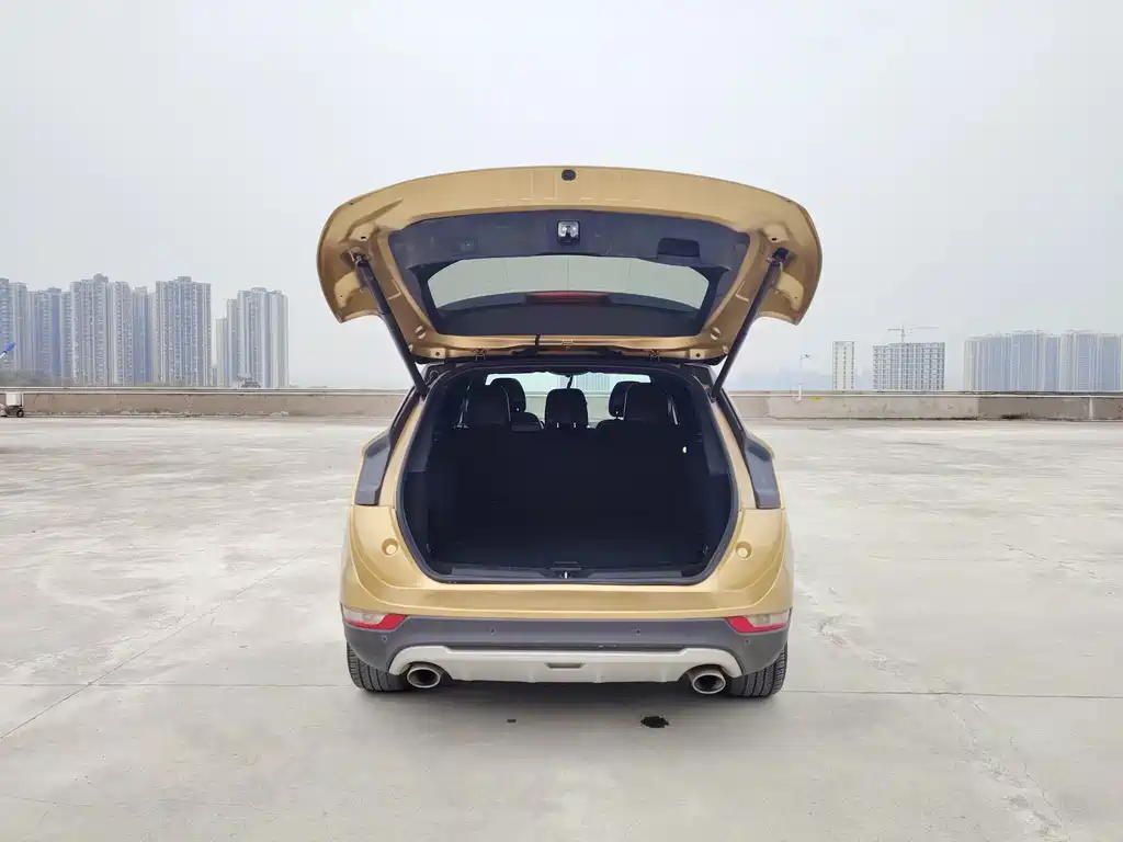 Lincoln MKC 2015 — фото 22