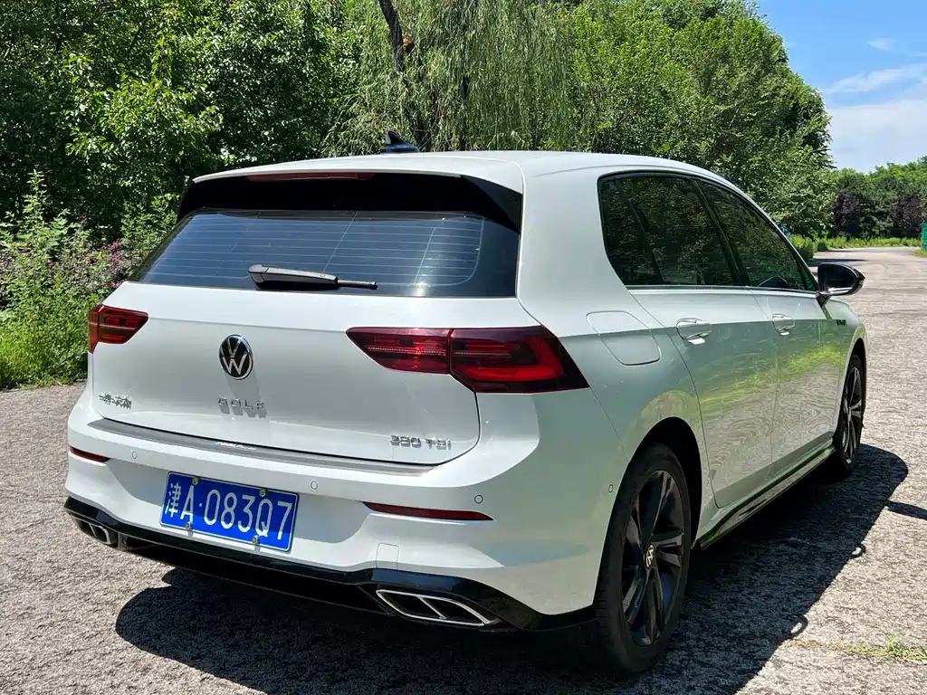 Volkswagen Golf 2022