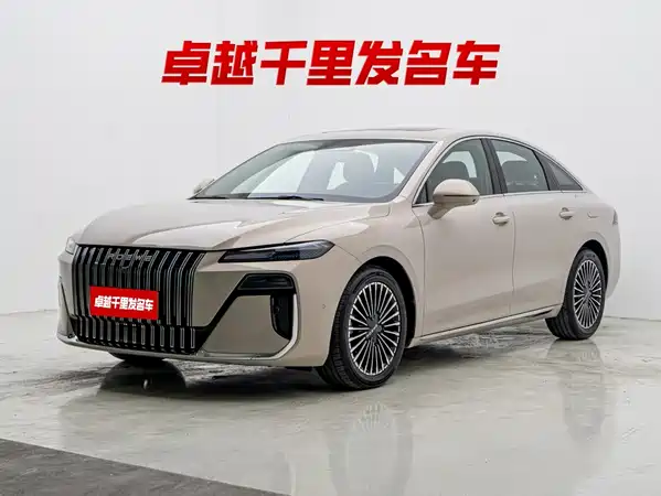 Roewe M7 DMH 2025
