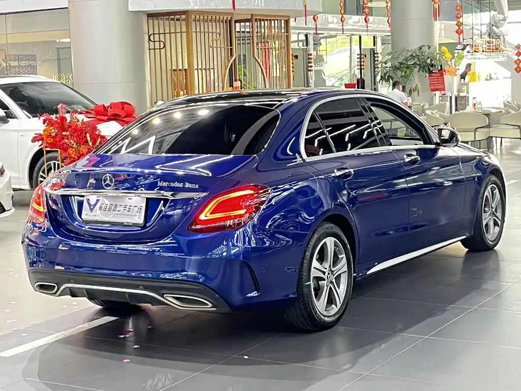 Mercedes-Benz C-Class 2020 — фото 7