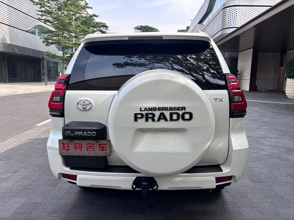 Toyota Prado 2018 — фото 6