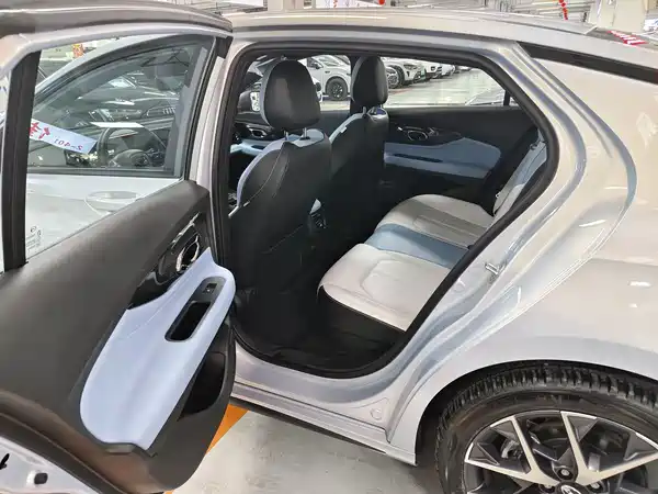 GAC Trumpchi Empow 2023