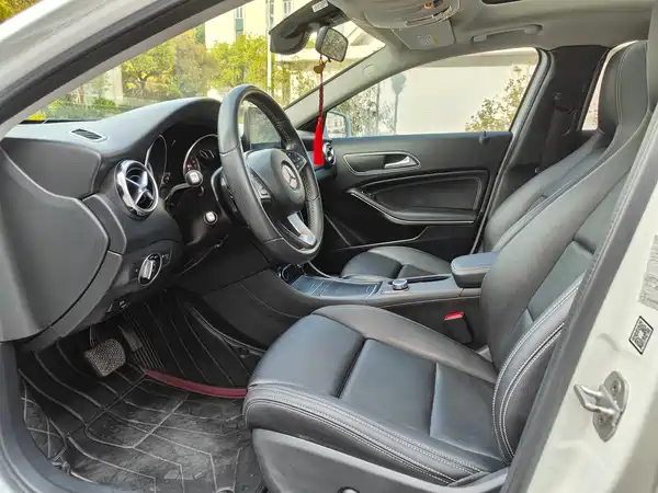 Mercedes-Benz GLA 2018