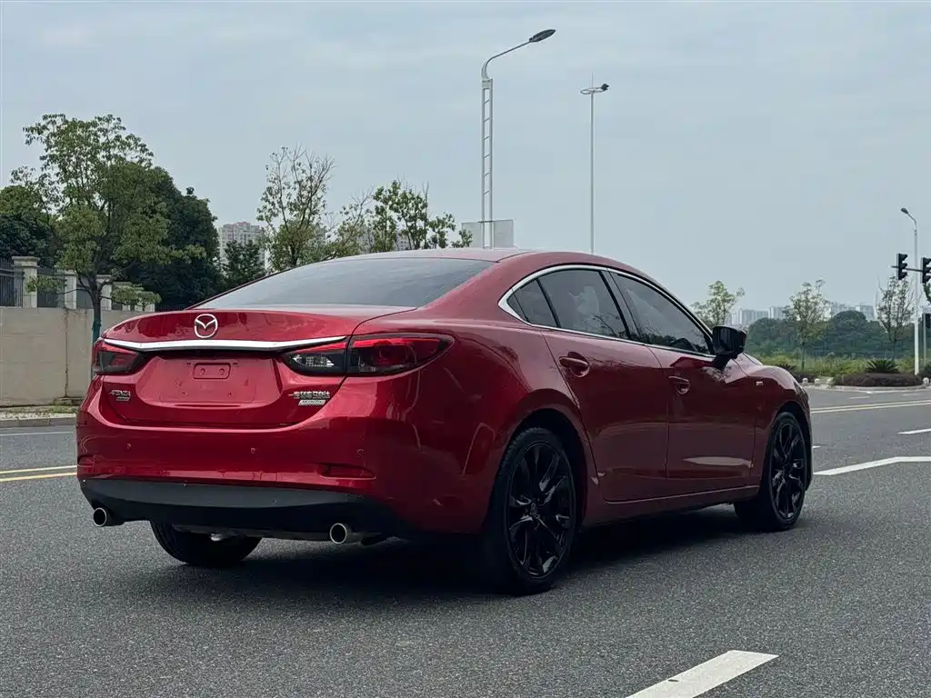 Mazda Atenza 2018 — фото 9
