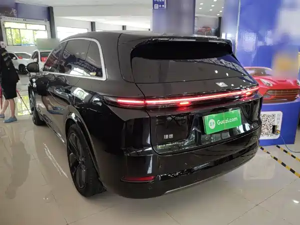 Li Auto L7 2024
