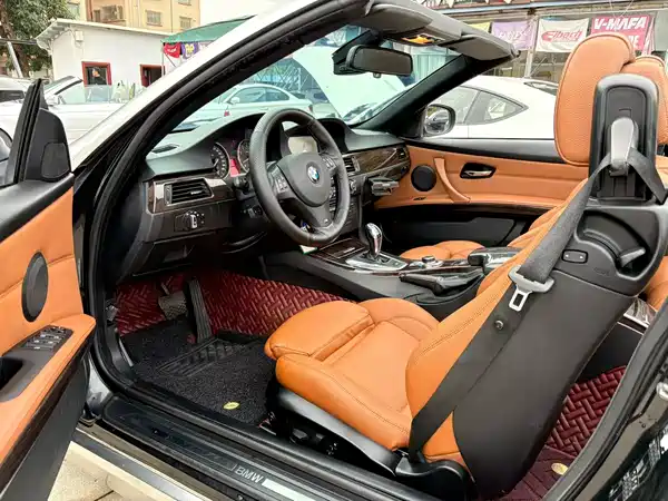 BMW 3 Series 2011