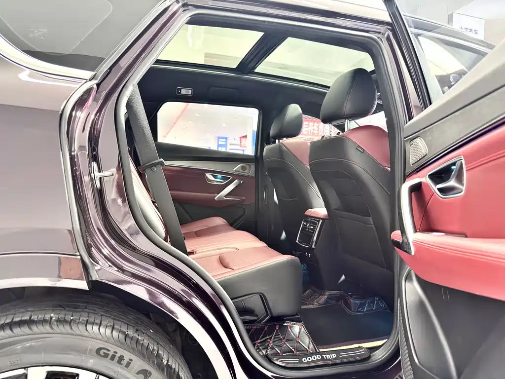 Jetour Jietu X70 PLUS 2021 — фото 12